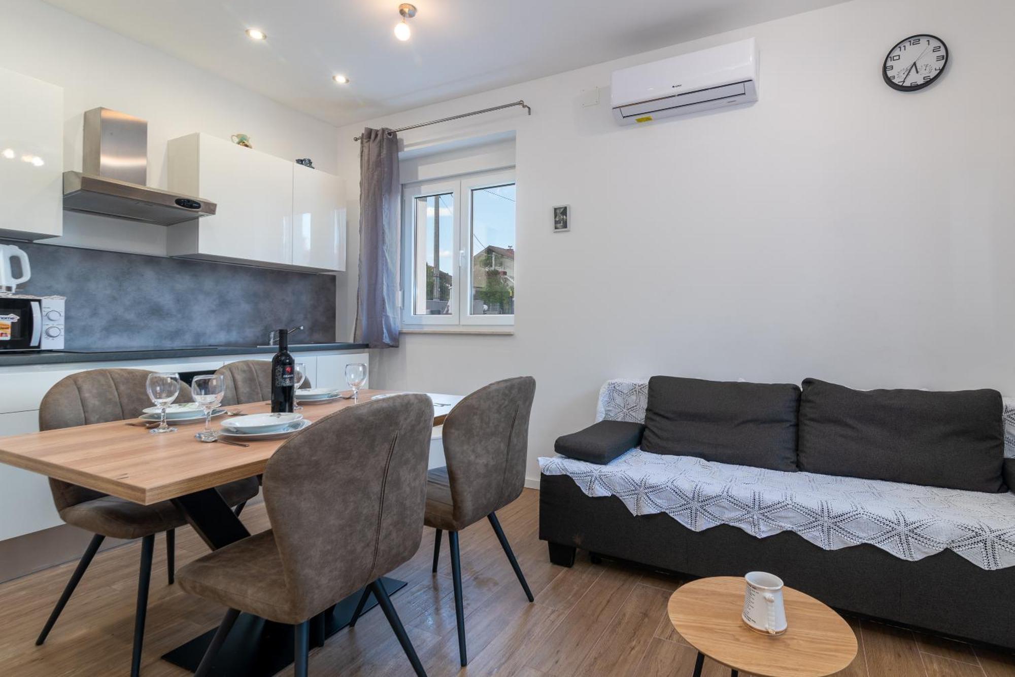 Apartman Dino Трогир Экстерьер фото
