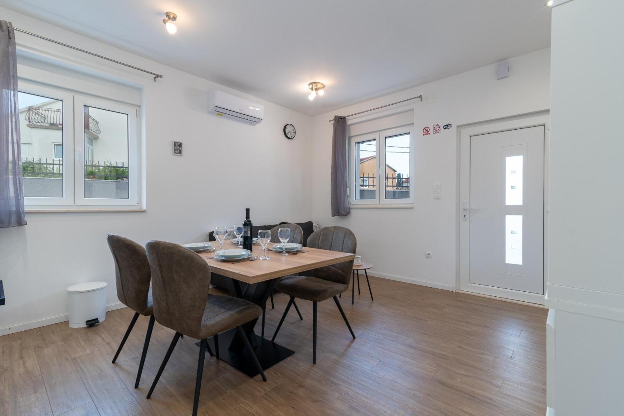 Apartman Dino Трогир Экстерьер фото
